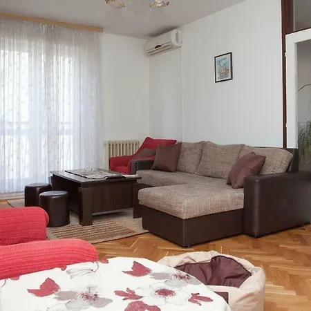 Apartman Matea Apartment